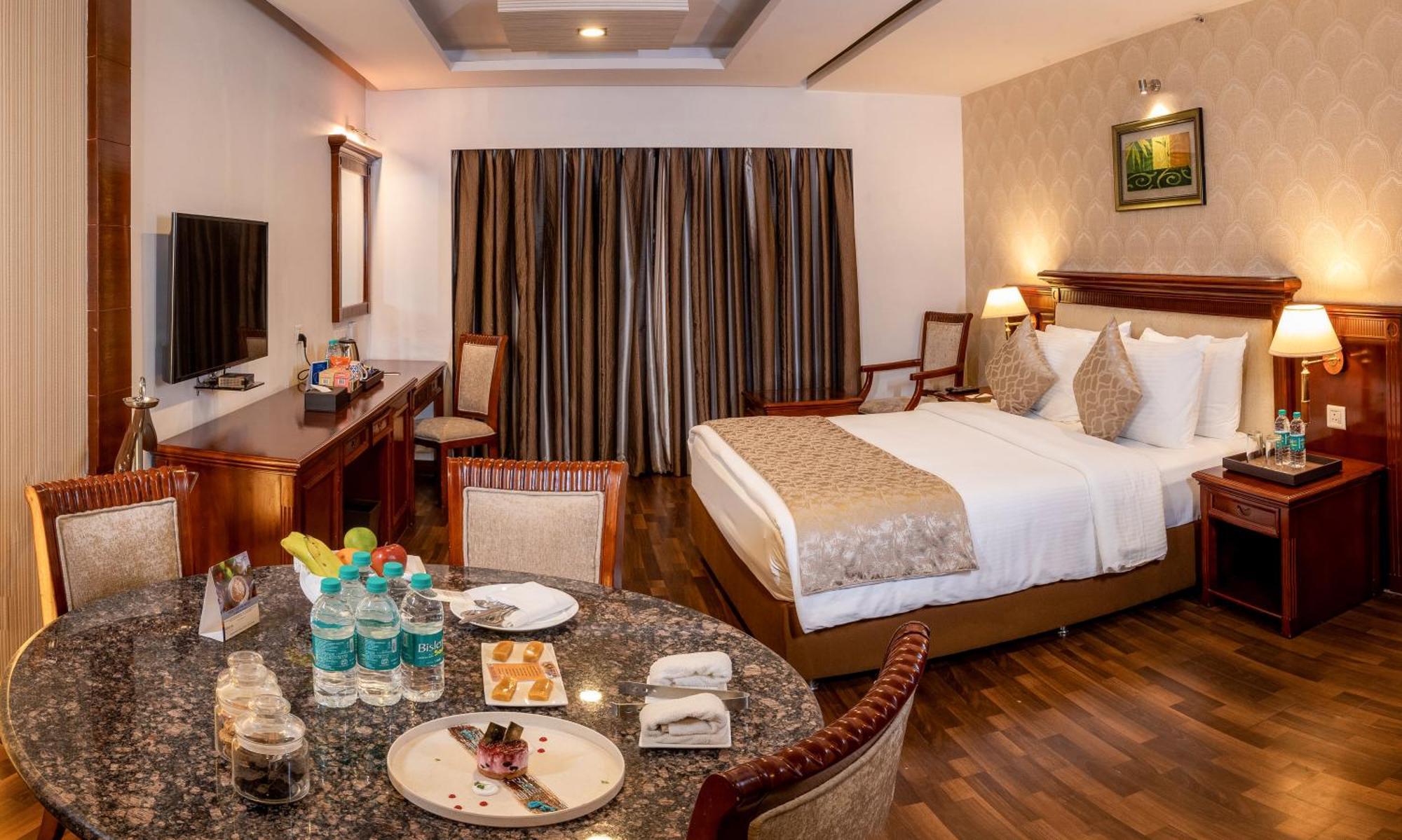 Fortune Jp Palace, Mysore - Member Itc Hotels' Group Eksteriør billede A room at the hotel