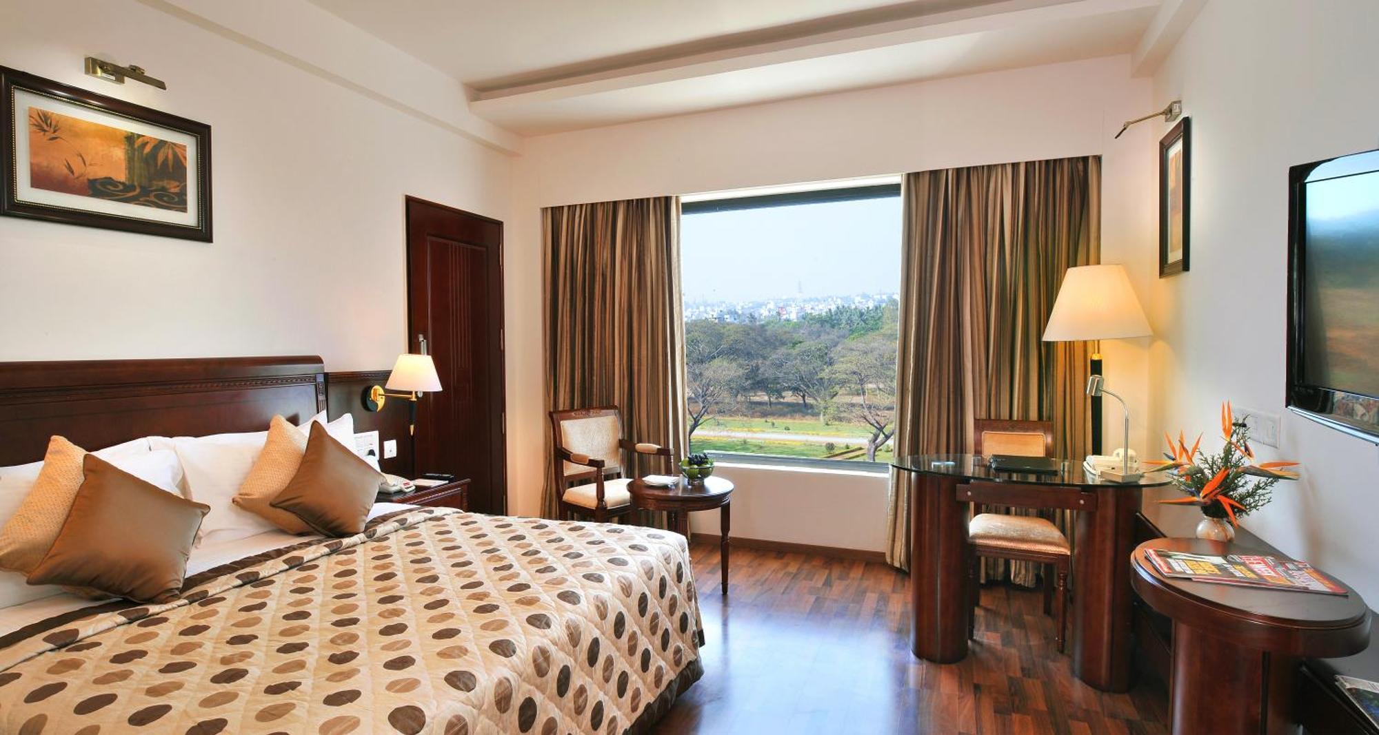 Fortune Jp Palace, Mysore - Member Itc Hotels' Group Eksteriør billede A room at the Taj Bengal